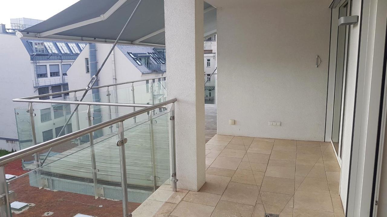 Loft #11 Mit Grosser Loggia Und Terrasse ウィーン エクステリア 写真
